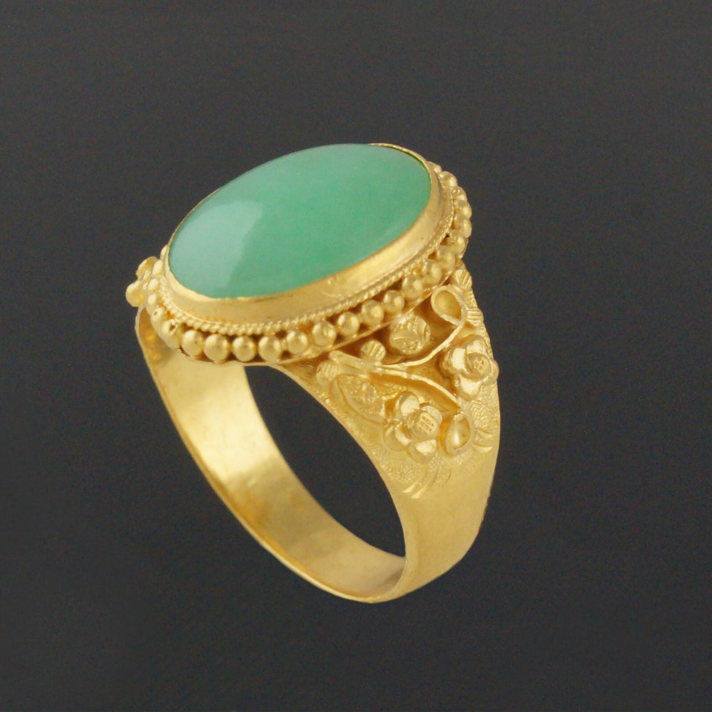 Solid 22K Yellow Gold Oval Green Jade Cabochon Engraved Floral Motif Estate Ring, Olde Towne Jewelers, Santa Rosa CA.