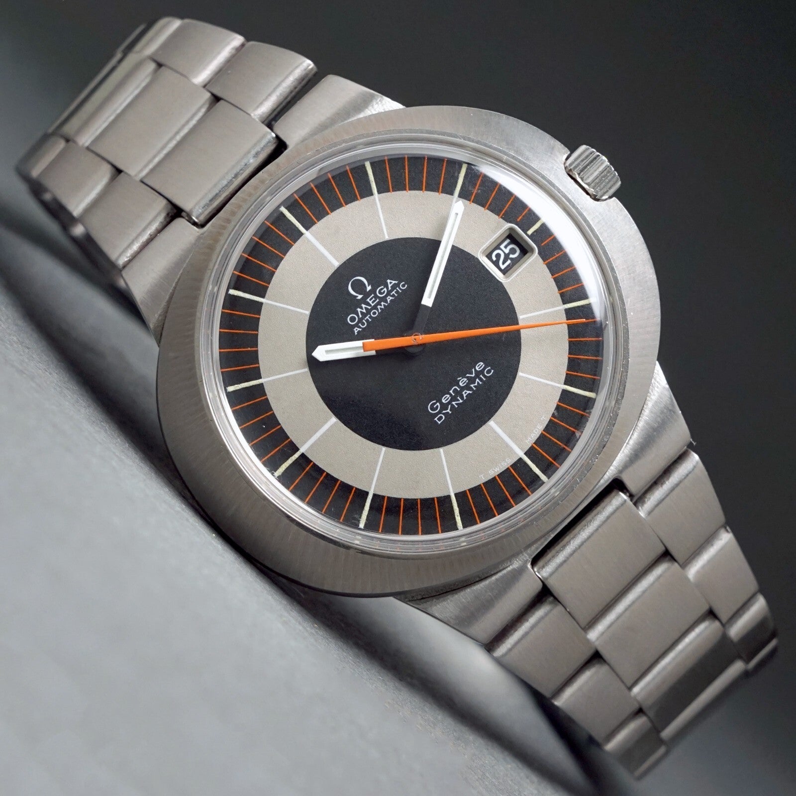 Stunning Omega 135.033 Dynamic Automatic Stainless Man's Watch