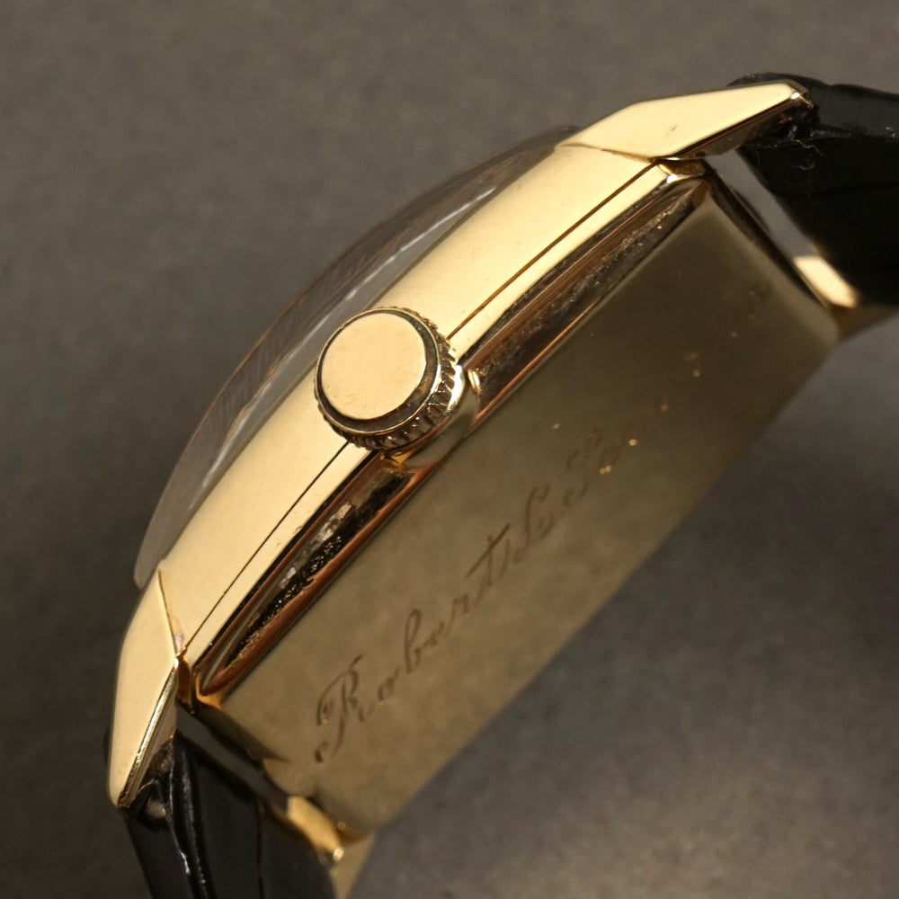 Stunning Hamilton Donald Solid 14K Yellow Gold Man's Watch, Excellent Condition, Olde Towne Jewelers, Santa Rosa CA.