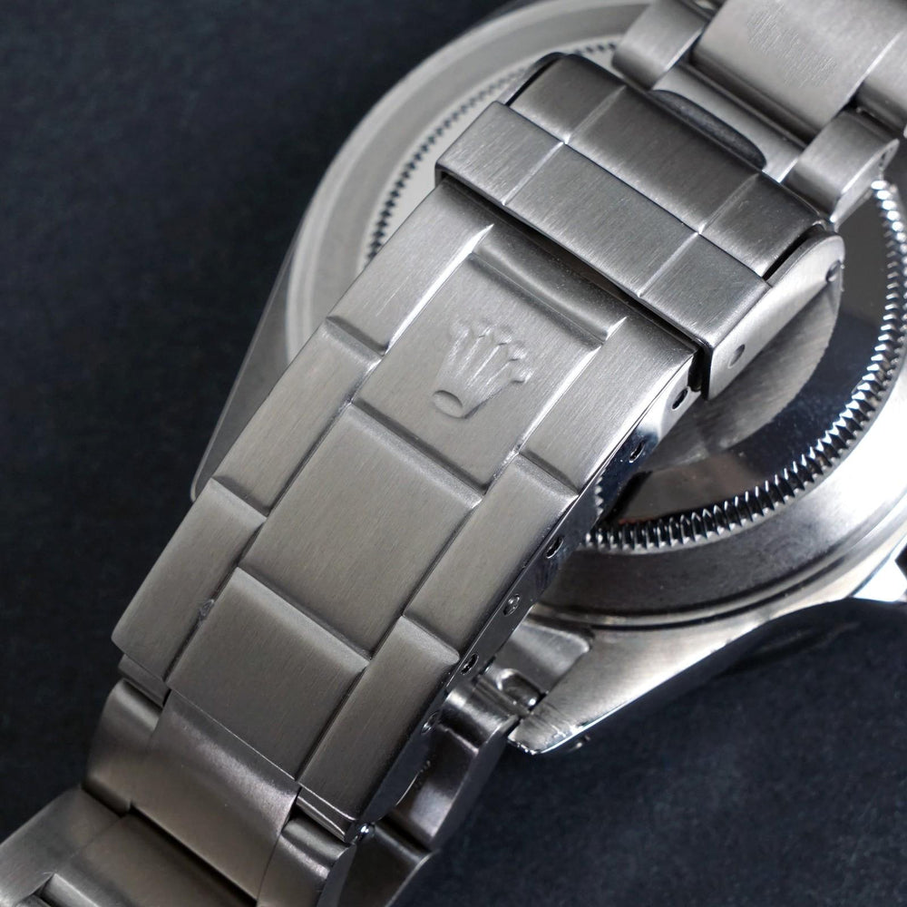 Stunning 2002 Rolex 16610 Submariner Stainless Steel Watch SEL, Holes Case, XLNT Olde Towne Jewelers, Santa Rosa CA.