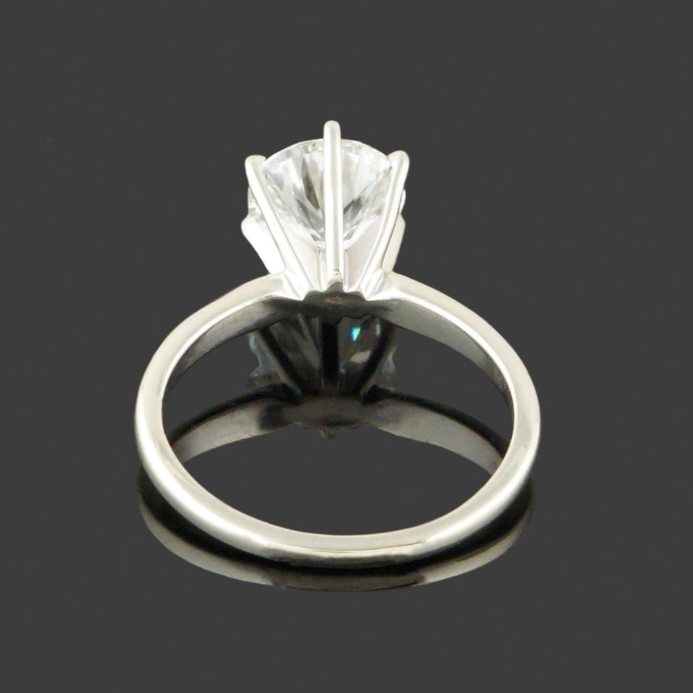 Modern Solid 14K White Gold & Diamond Solitaire Wedding Engagement Ring, Olde Towne Jewelers, Santa Rosa CA.
