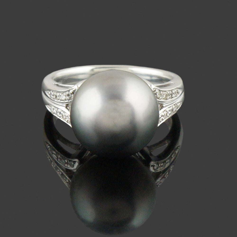 Modern Platinum 12.0mm Tahitian Pearl & Pavé Diamond Estate Cocktail Ring, Olde Towne Jewelers, Santa Rosa CA.