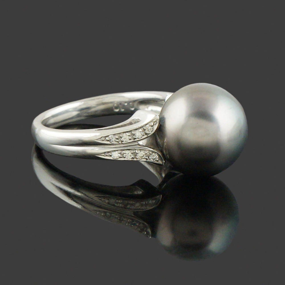 Modern Platinum 12.0mm Tahitian Pearl & Pavé Diamond Estate Cocktail Ring, Olde Towne Jewelers, Santa Rosa CA.