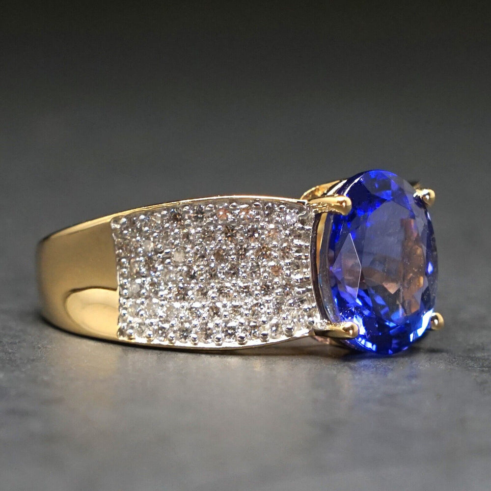 Modernist Solid 14K Yellow Gold, Tanzanite & Pave Diamond Estate Ring, Olde Towne Jewelers, Santa Rosa CA.