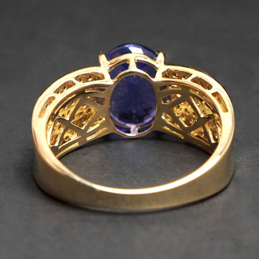 Modernist Solid 14K Yellow Gold, Tanzanite & Pave Diamond Estate Ring, Olde Towne Jewelers, Santa Rosa CA.