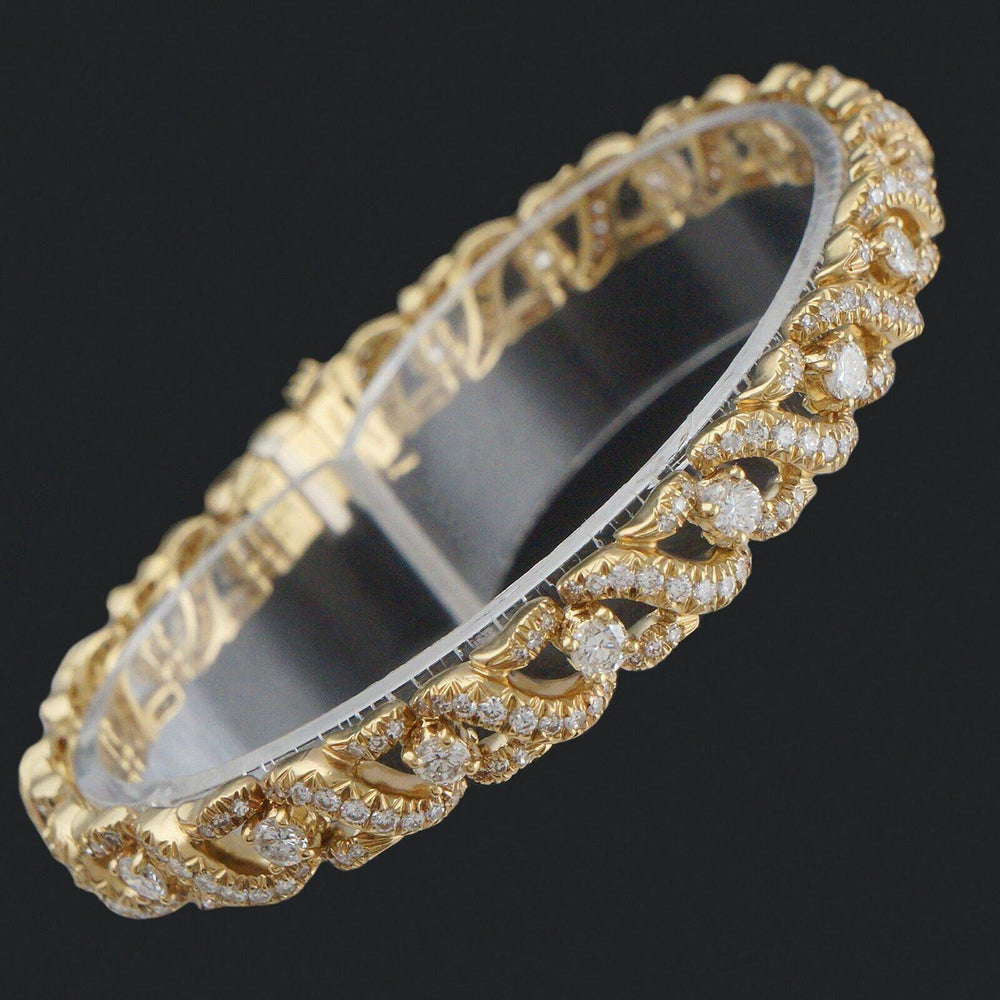 Solid 18K Yellow Gold 4.75 CTW Diamond Studded Curb Link  7" Estate Bracelet, Olde Towne Jewelers, Santa Rosa CA.