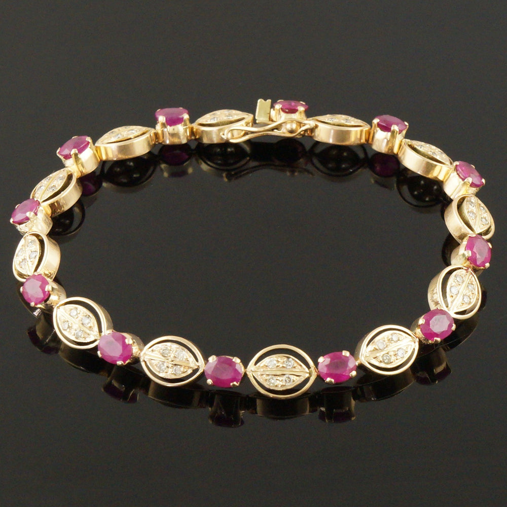 Solid 14K Yellow Gold Ruby & Diamond Set Floral Leaf Motif Link 7" Bracelet