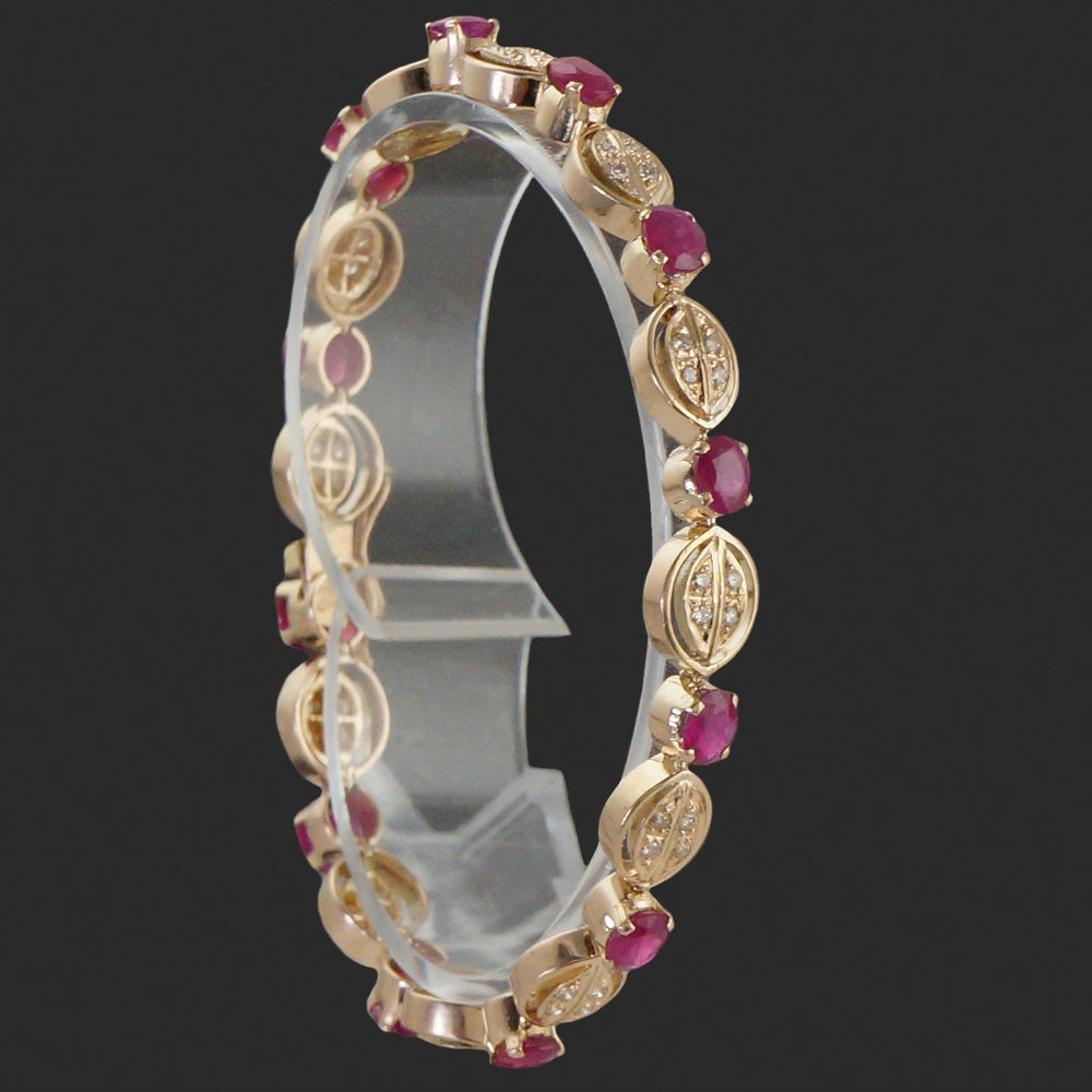 Solid 14K Yellow Gold Ruby & Diamond Set Floral Leaf Motif Link 7" Bracelet, Olde Towne Jewelers, Santa Rosa CA.