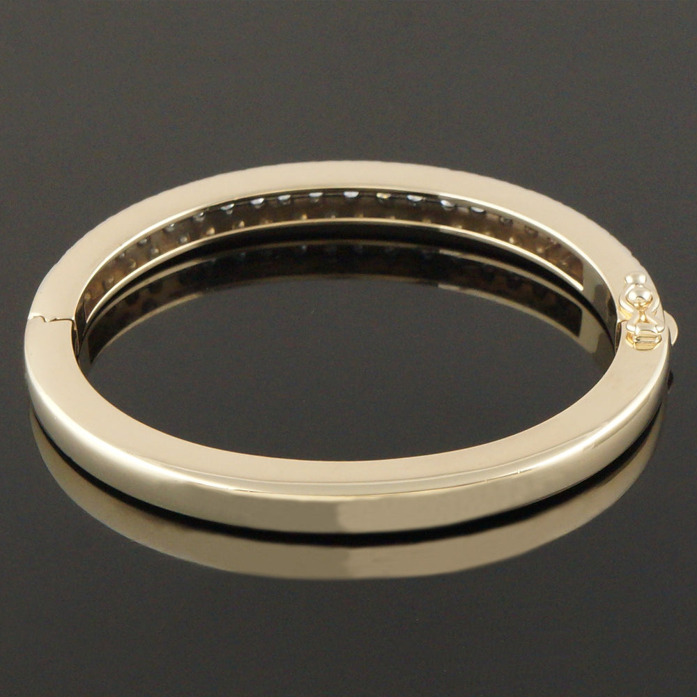 Solid 14K Gold, 2.20 CTW Interlaced Pavé Diamond 6.5" Hinged Bangle Bracelet, Olde Towne Jewelers, Santa Rosa CA.