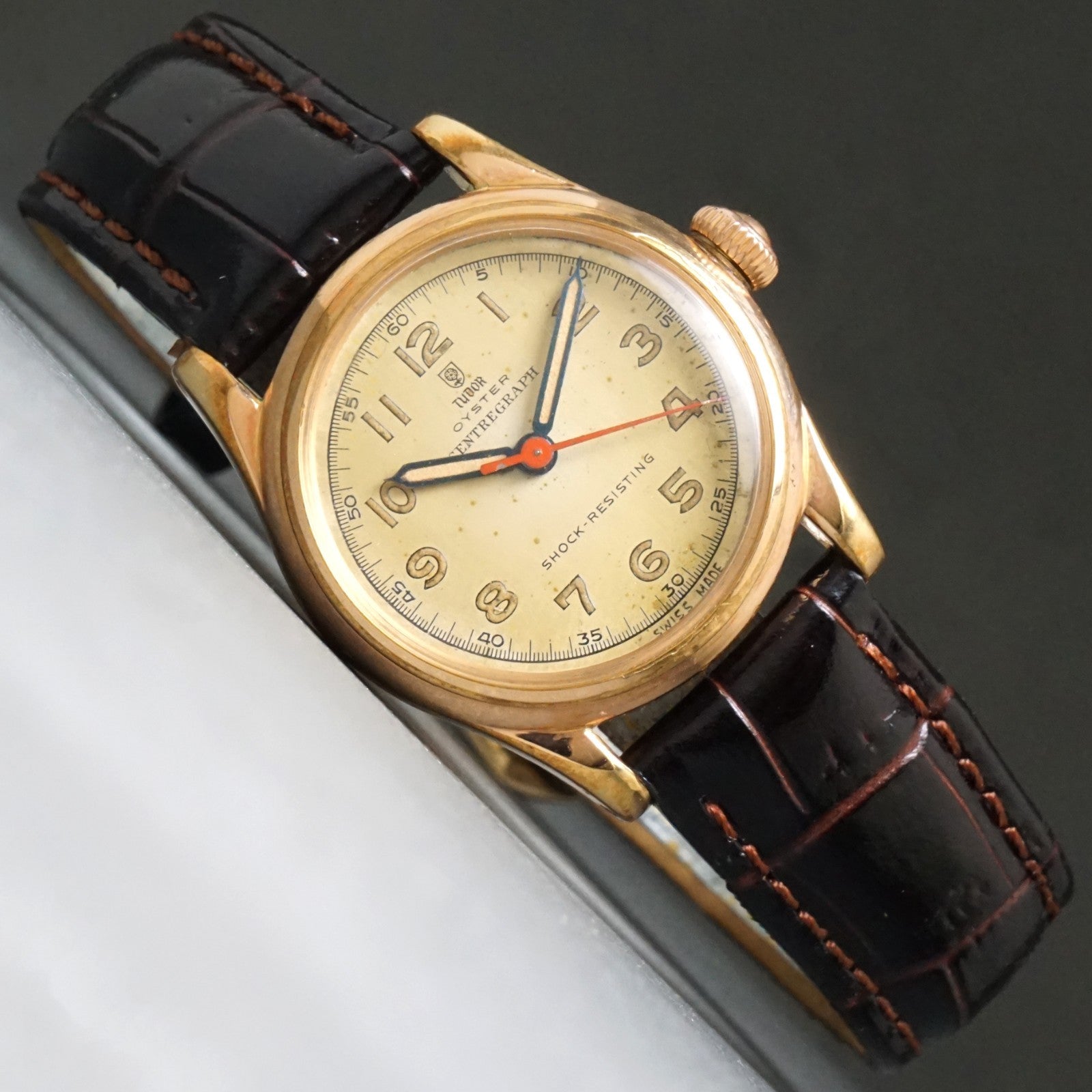 Stunning 1940s Tudor Oyster Centregraph Rose Gold Mid Size Watch