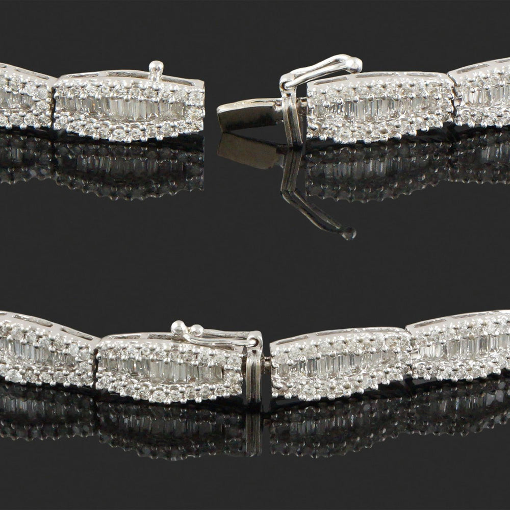 Elegant Solid 18K Gold & 6.12 CTW Baguette & RBC Diamond Link 6" Estate Bracelet, Olde Towne Jewelers, Santa Rosa CA.
