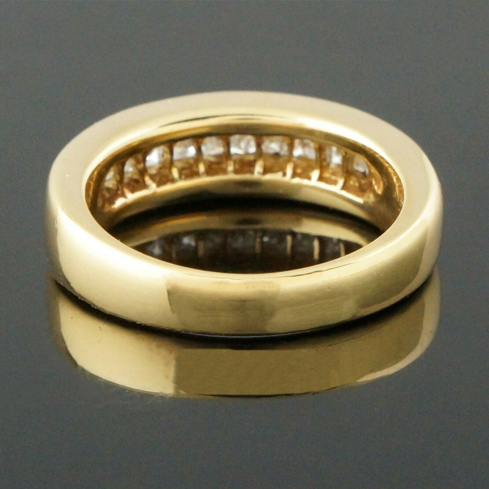 Solid 18K Yellow Gold & .90 CTW Diamond Wedding Band, Estate Anniversary Ring, Olde Towne Jewelers, Santa Rosa CA.