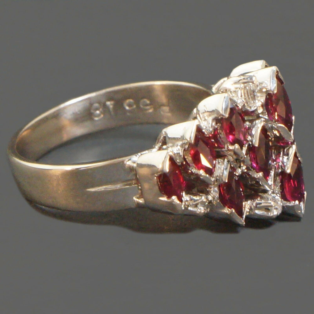 Beautiful, Solid 18K White Gold, Ruby & Diamond Cluster Ladies Estate Ring, old Towne Jewelers Santa Rosa Ca.