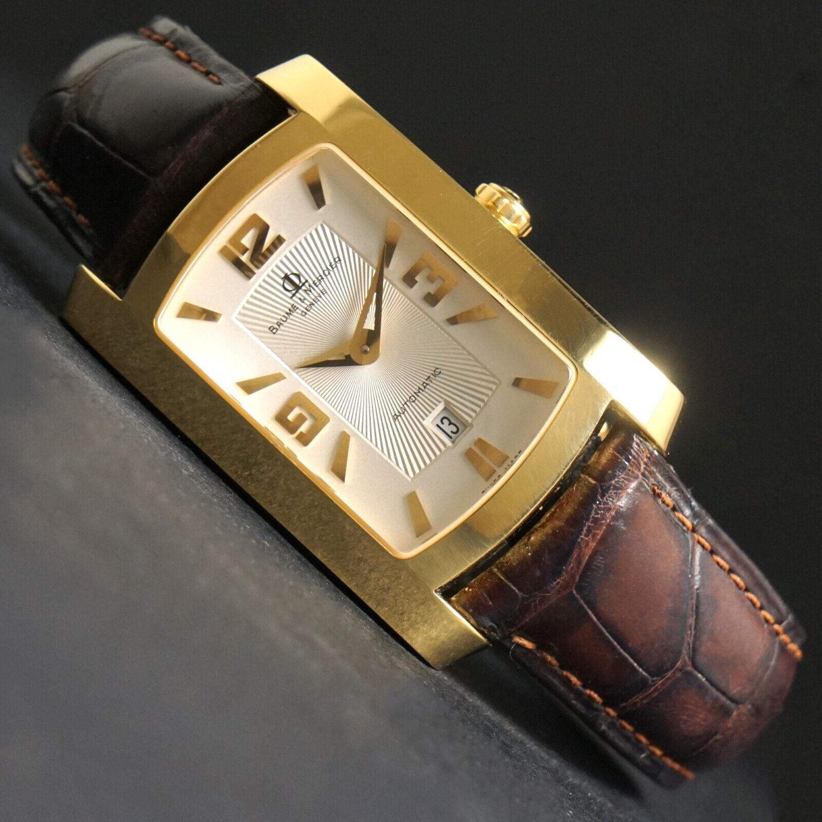 Stunning Baume & Mercier Hampton Automatic Solid 18K Yellow Gold