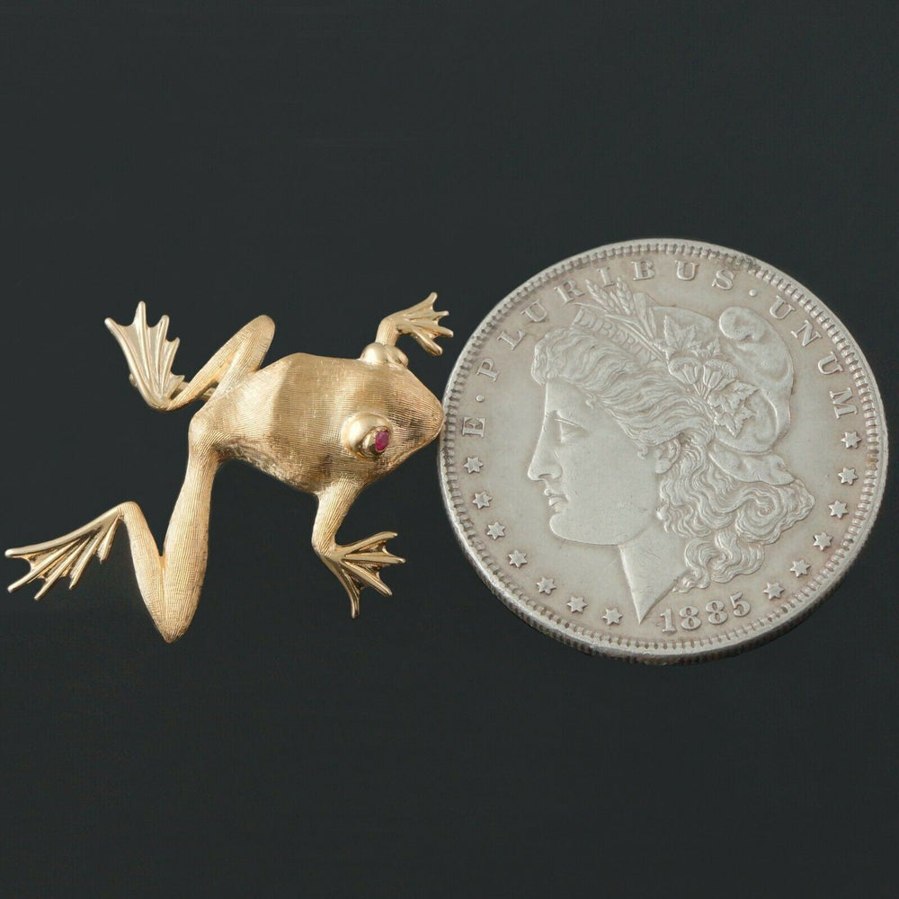 Detailed Brushed Solid 14K Yellow Gold & Ruby 3 Dimensional Frog Pin, Estate Brooch, Olde Towne Jewelers, Santa Rosa CA.