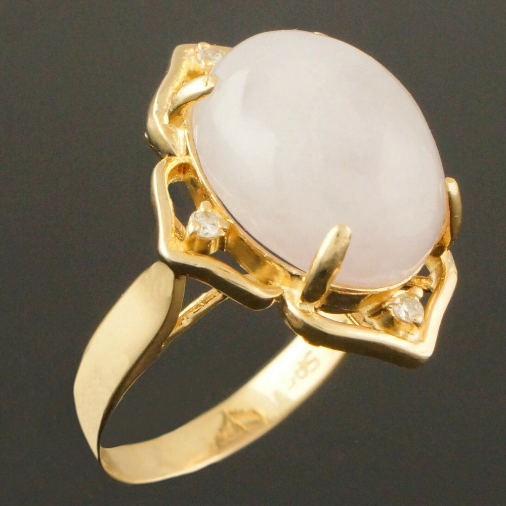 Solid 14K Yellow Gold, Lavender Jade Cabochon & Diamond Estate Cocktail Ring