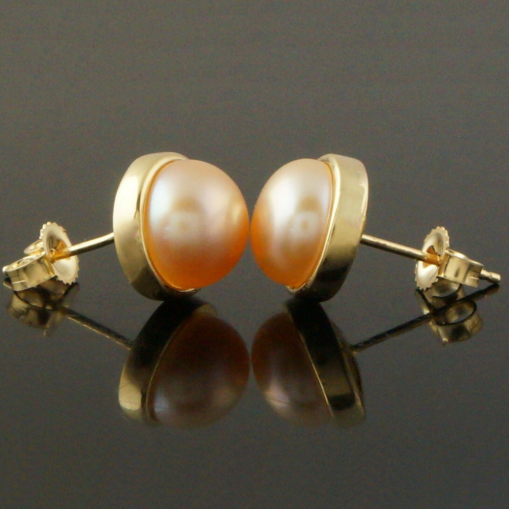 Vintage Solid 14K Yellow Gold & 10MM Mabe Pearl Stud Earrings, Olde Towne Jewelers, Santa Rosa CA.