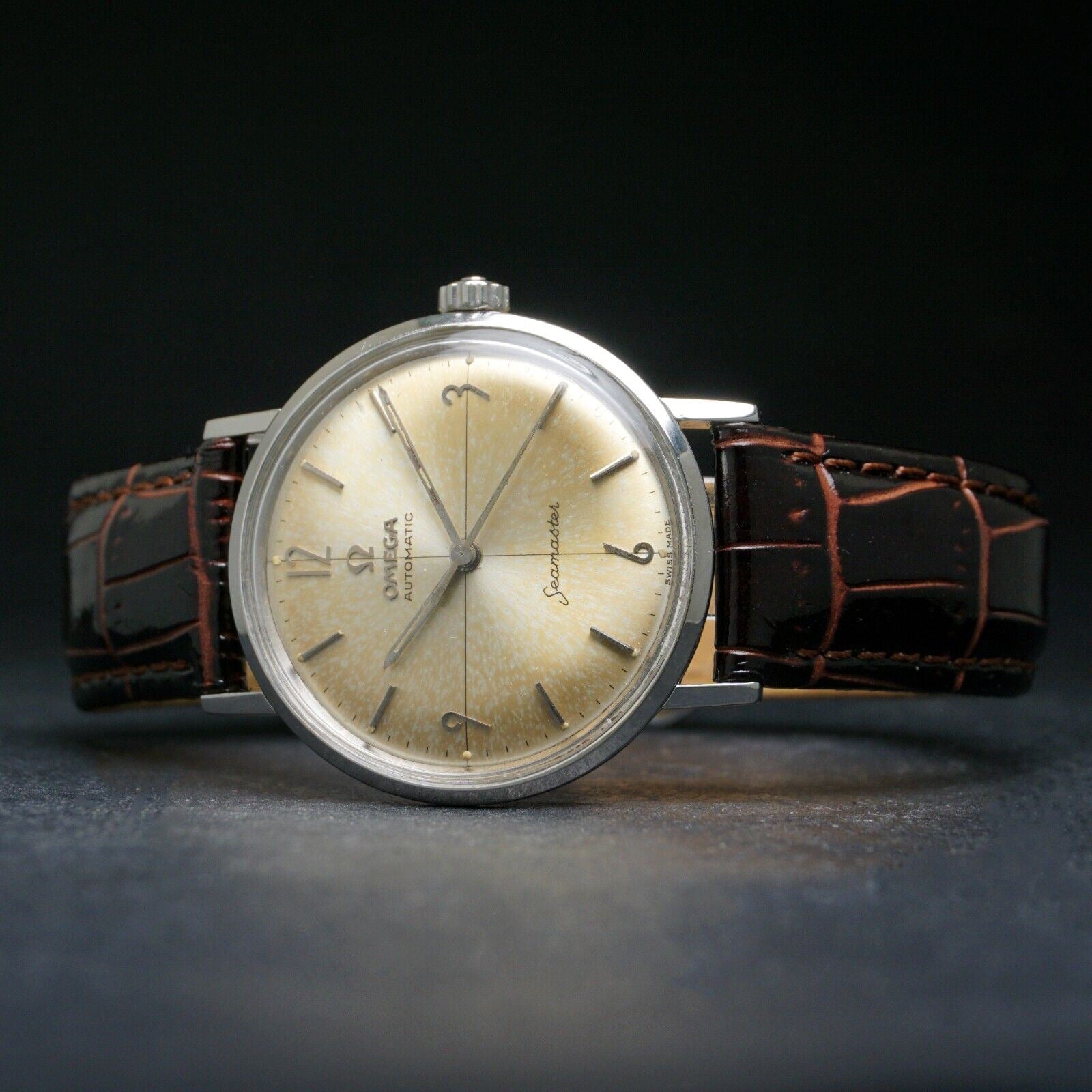 Stunning 1963 Omega 14765 Automatic Seamaster Stainless Steel Cross Ha ...